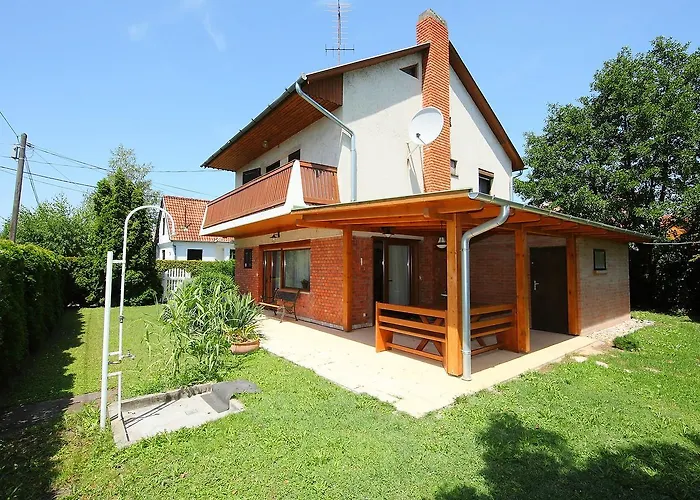 Casa de Férias Brico By Interhome